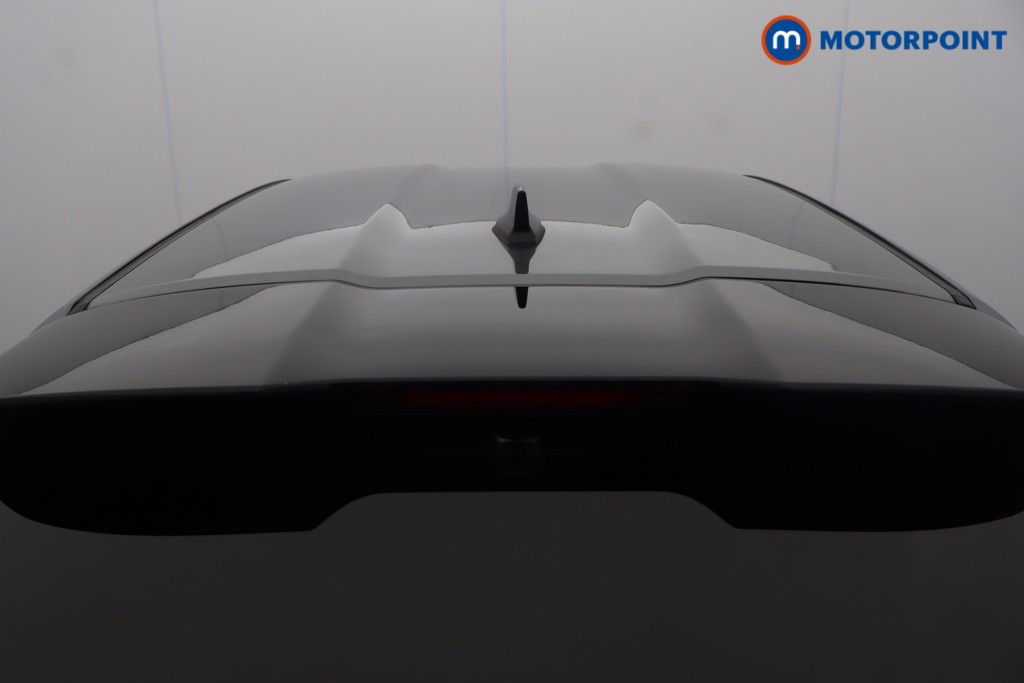 Nissan Juke N-Connecta Manual Petrol SUV - Stock Number (1617499) - 37th supplementary image