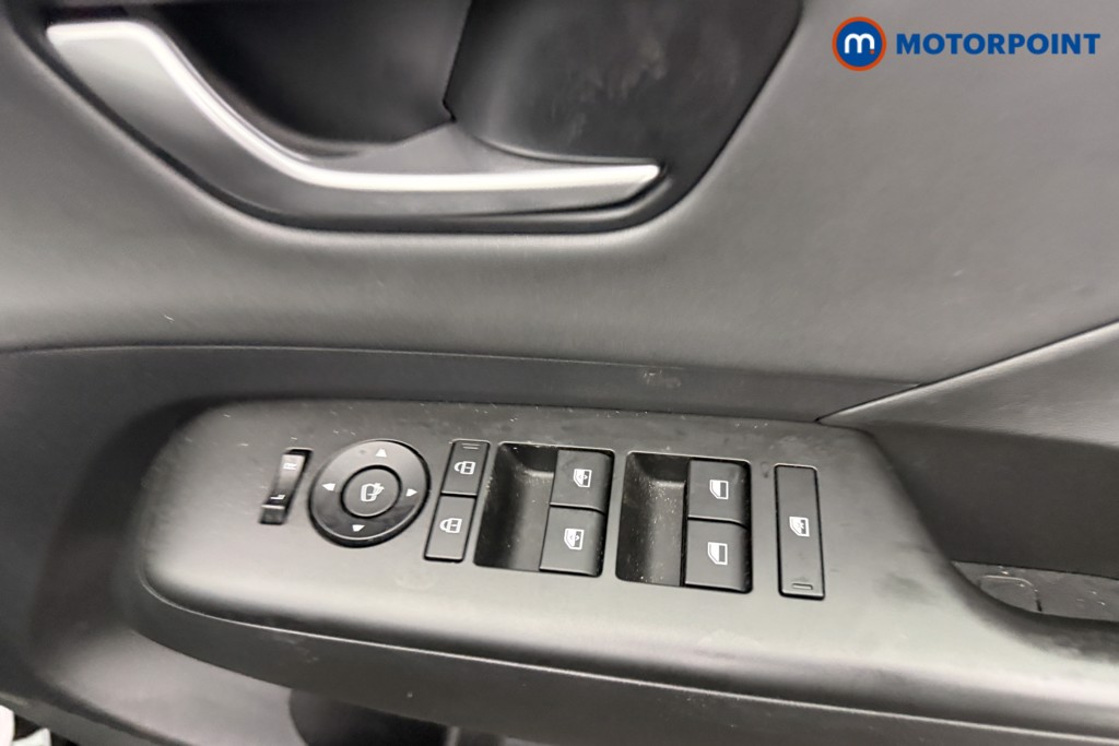 Hyundai Kona Ultimate Automatic Petrol-Electric Hybrid SUV - Stock Number (1618198) - 13th supplementary image