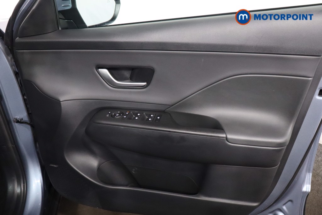 Hyundai Kona Ultimate Automatic Petrol-Electric Hybrid SUV - Stock Number (1618339) - 23rd supplementary image