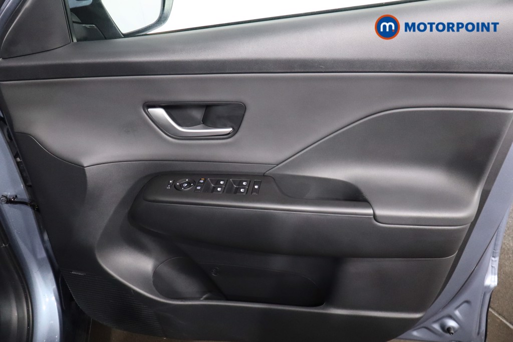 Hyundai Kona Ultimate Automatic Petrol-Electric Hybrid SUV - Stock Number (1618341) - 25th supplementary image