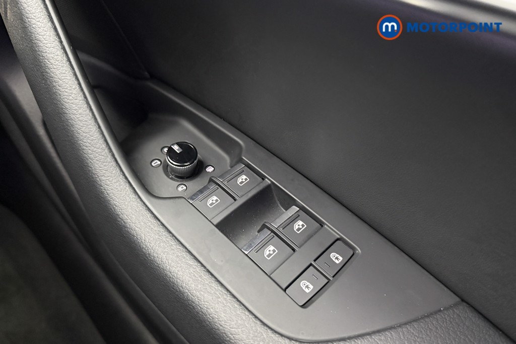 Audi A6 S Line Automatic Diesel Estate - Stock Number (1618604) - 19th supplementary image