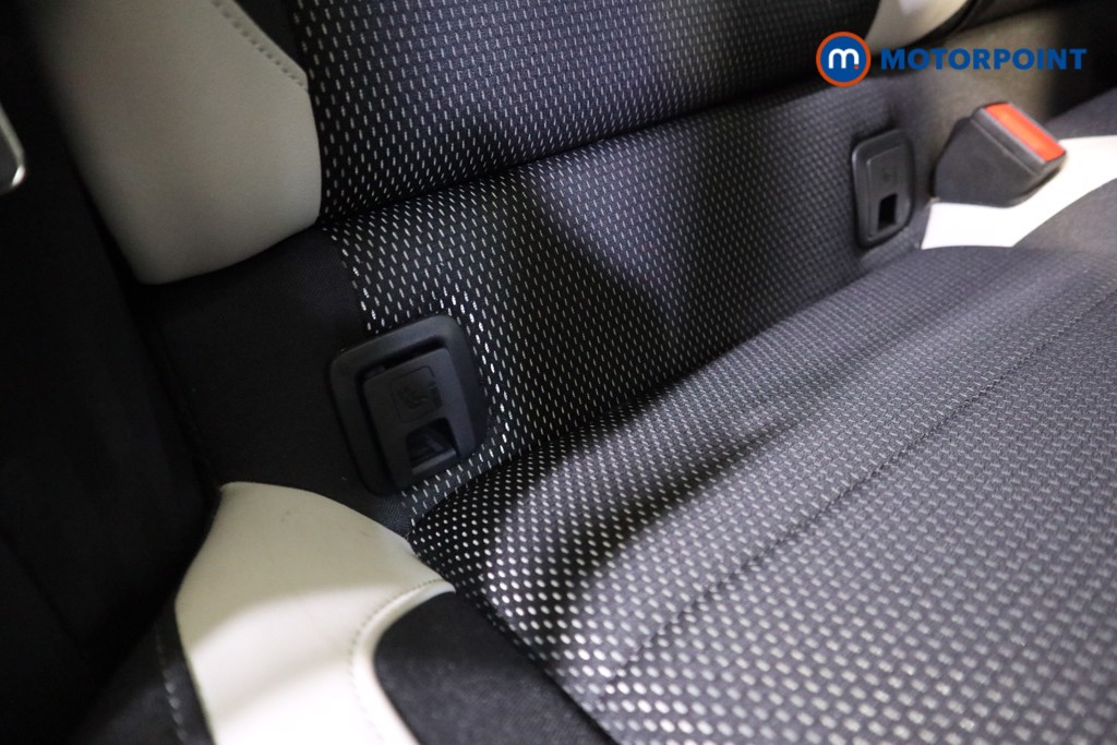 Volkswagen T-Roc SEL Automatic Petrol SUV - Stock Number (1618608) - 17th supplementary image