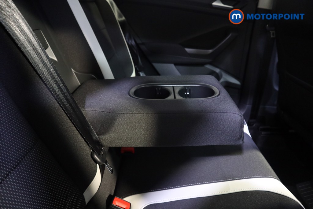Volkswagen T-Roc SEL Automatic Petrol SUV - Stock Number (1618608) - 18th supplementary image