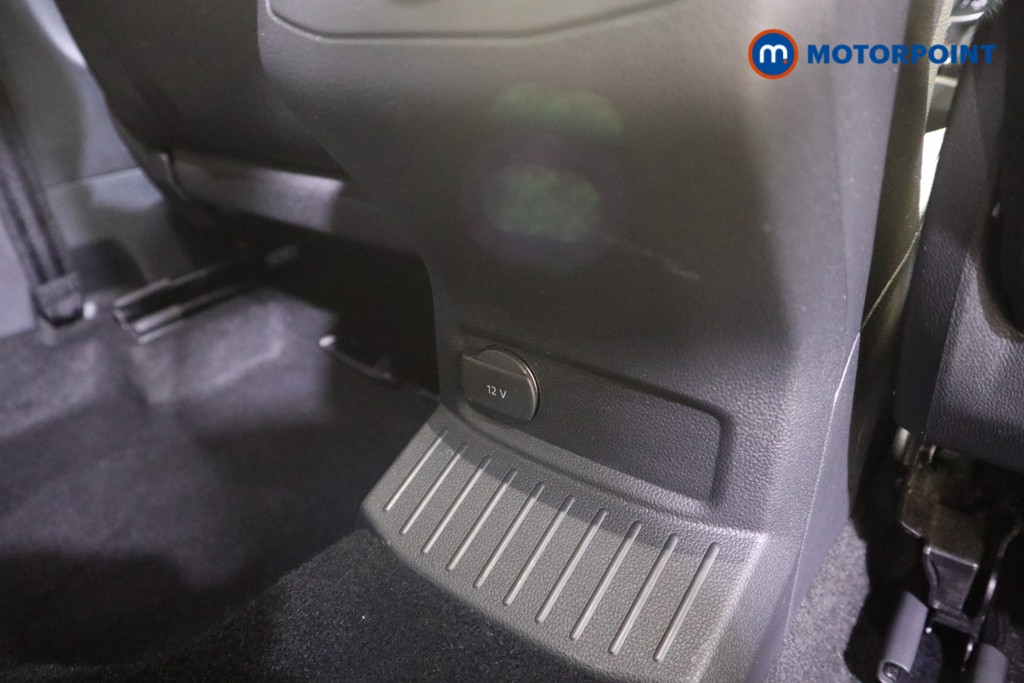 Volkswagen T-Roc SEL Automatic Petrol SUV - Stock Number (1618608) - 19th supplementary image