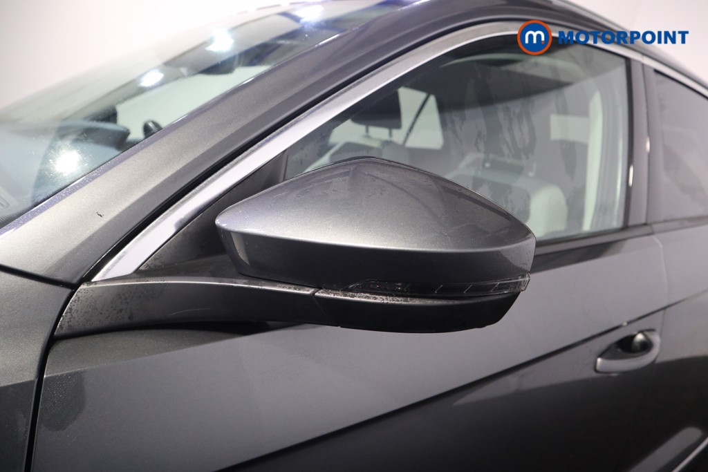 Volkswagen T-Roc SEL Automatic Petrol SUV - Stock Number (1618608) - 33rd supplementary image