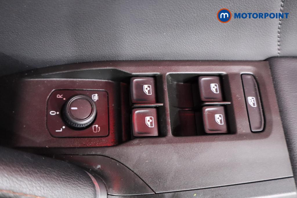 Cupra Leon VZ3 Automatic Petrol Plug-In Hybrid Estate - Stock Number (1618639) - 12th supplementary image