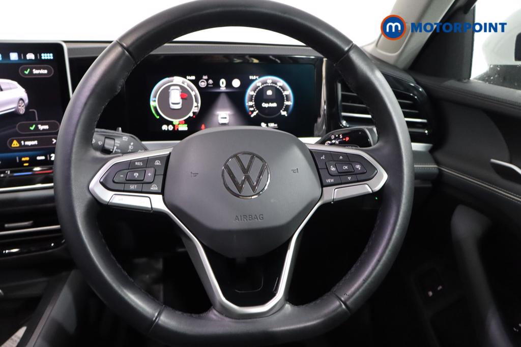 Volkswagen Passat Life Automatic Petrol Plug-In Hybrid Estate - Stock Number (1618652) - 5th supplementary image