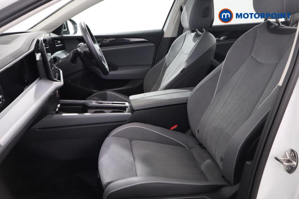 Volkswagen Passat Life Automatic Petrol Plug-In Hybrid Estate - Stock Number (1618652) - 16th supplementary image