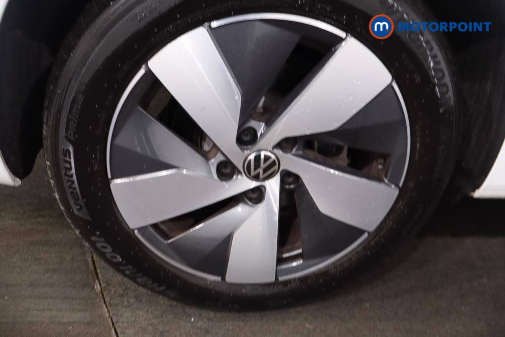 Volkswagen Passat Life Automatic Petrol Plug-In Hybrid Estate - Stock Number (1618652) - 20th supplementary image