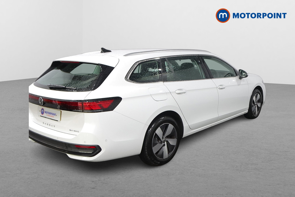 Volkswagen Passat Life Automatic Petrol Plug-In Hybrid Estate - Stock Number (1618652) - Drivers side rear corner