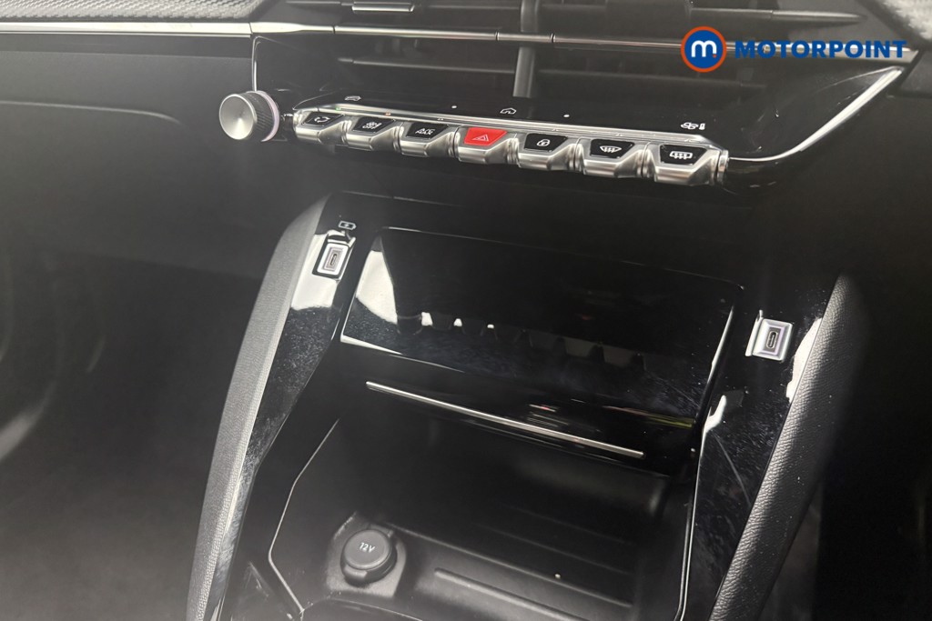 Peugeot 2008 Allure Automatic Petrol SUV - Stock Number (1618930) - 14th supplementary image