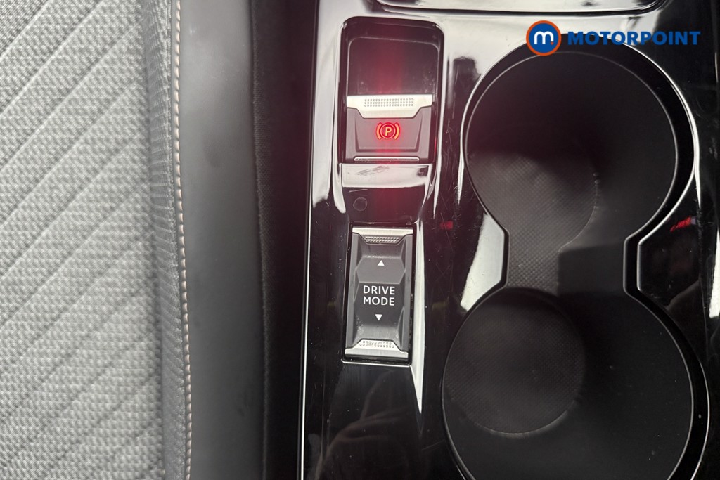 Peugeot 2008 Allure Automatic Petrol SUV - Stock Number (1618930) - 17th supplementary image