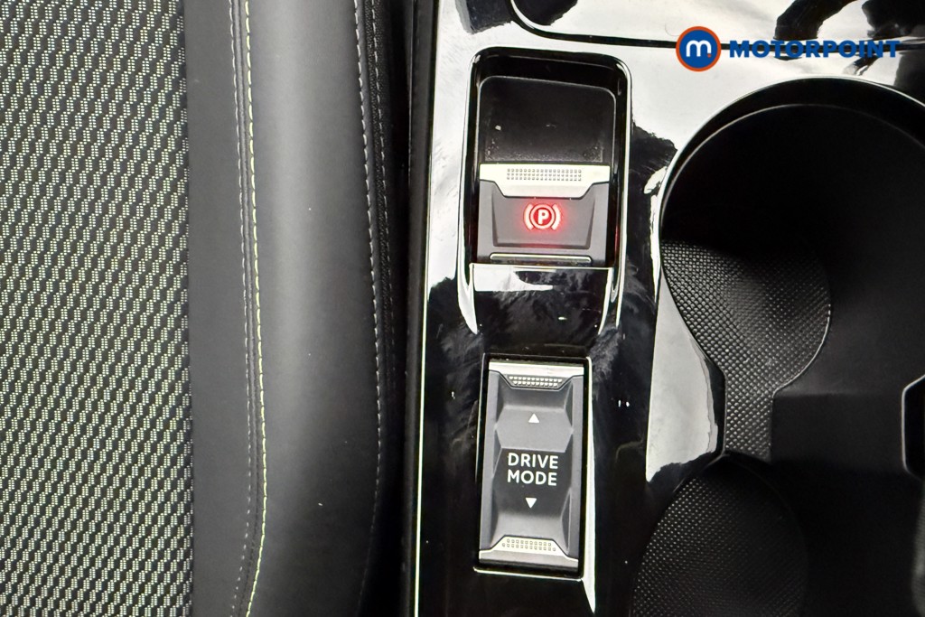 Peugeot 2008 GT Automatic Petrol SUV - Stock Number (1618978) - 17th supplementary image