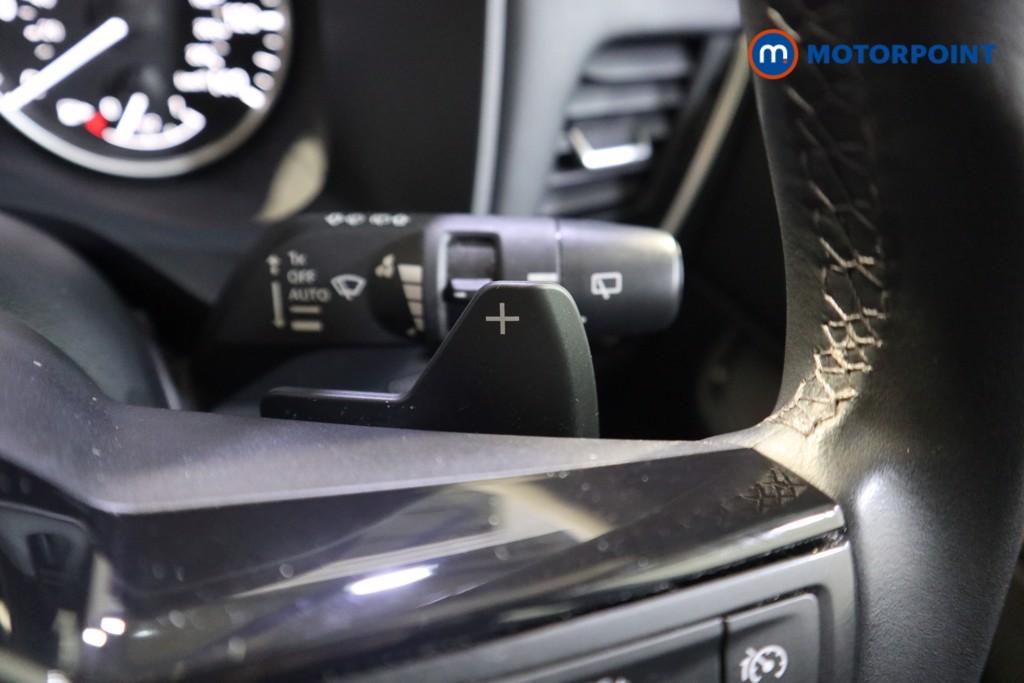 Nissan Qashqai Acenta Premium Automatic Petrol SUV - Stock Number (1618984) - 6th supplementary image