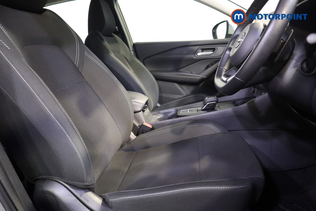 Nissan Qashqai Acenta Premium Automatic Petrol SUV - Stock Number (1618984) - 18th supplementary image