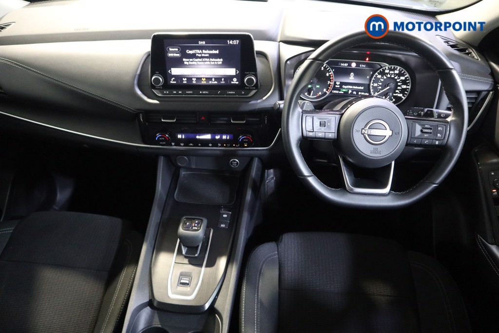 Nissan Qashqai Acenta Premium Automatic Petrol SUV - Stock Number (1618984) - 1st supplementary image