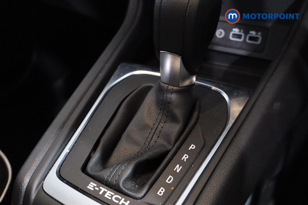 Renault Captur Techno Automatic Petrol Plug-In Hybrid SUV - Stock Number (1619013) - 4th supplementary image