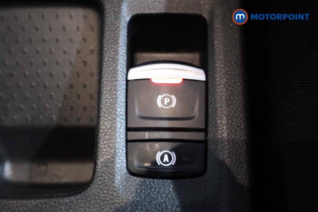 Renault Captur Techno Automatic Petrol Plug-In Hybrid SUV - Stock Number (1619013) - 5th supplementary image