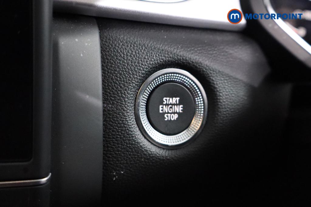 Renault Captur Techno Automatic Petrol Plug-In Hybrid SUV - Stock Number (1619013) - 13th supplementary image