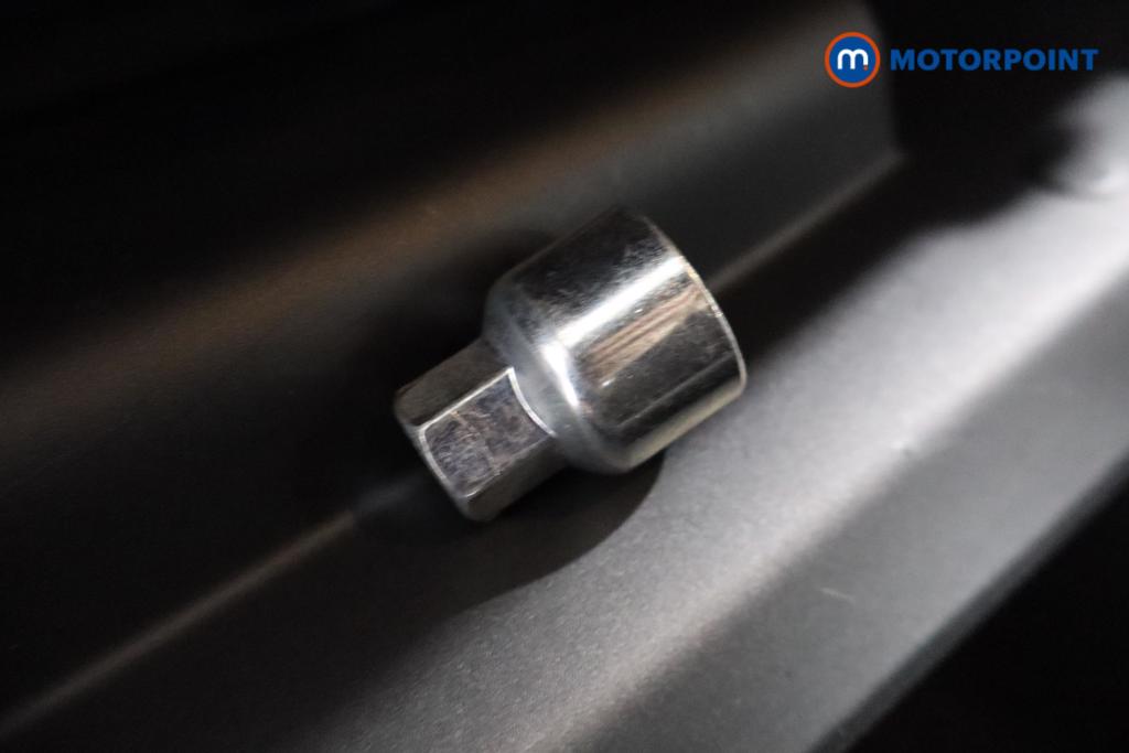 BMW IX1 M Sport Automatic Electric SUV - Stock Number (1619256) - 14th supplementary image