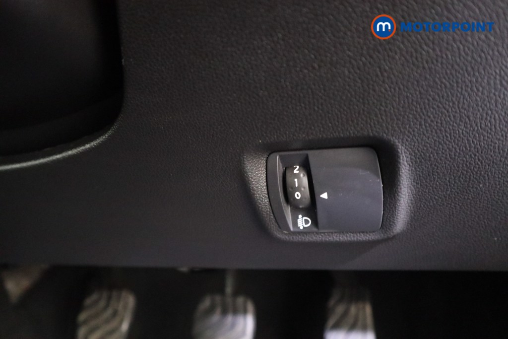 Dacia Sandero Comfort Manual Petrol Hatchback - Stock Number (1619263) - 15th supplementary image