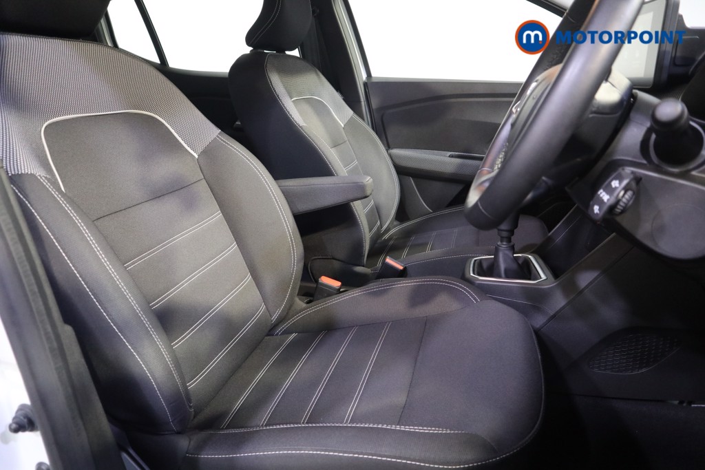 Dacia Sandero Comfort Manual Petrol Hatchback - Stock Number (1619263) - 17th supplementary image