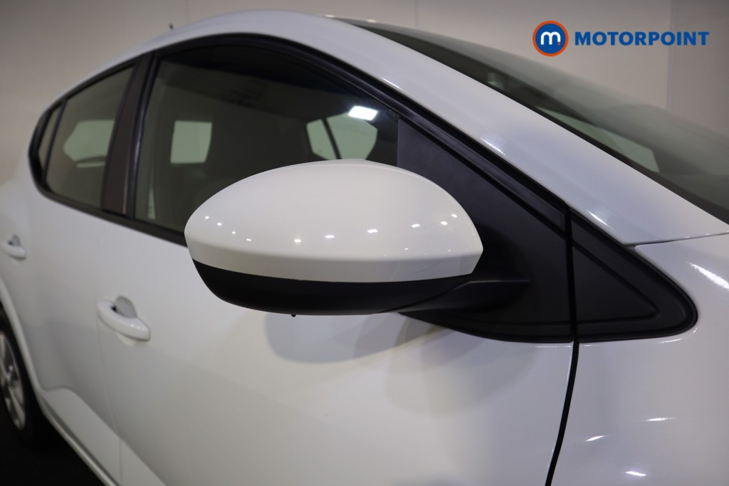 Dacia Sandero Comfort Manual Petrol Hatchback - Stock Number (1619263) - 34th supplementary image