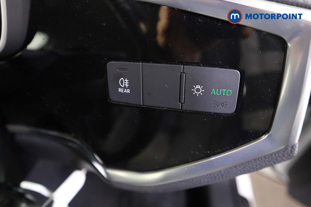 Audi Q3 Technik Automatic Petrol Plug-In Hybrid SUV - Stock Number (1619266) - 12th supplementary image