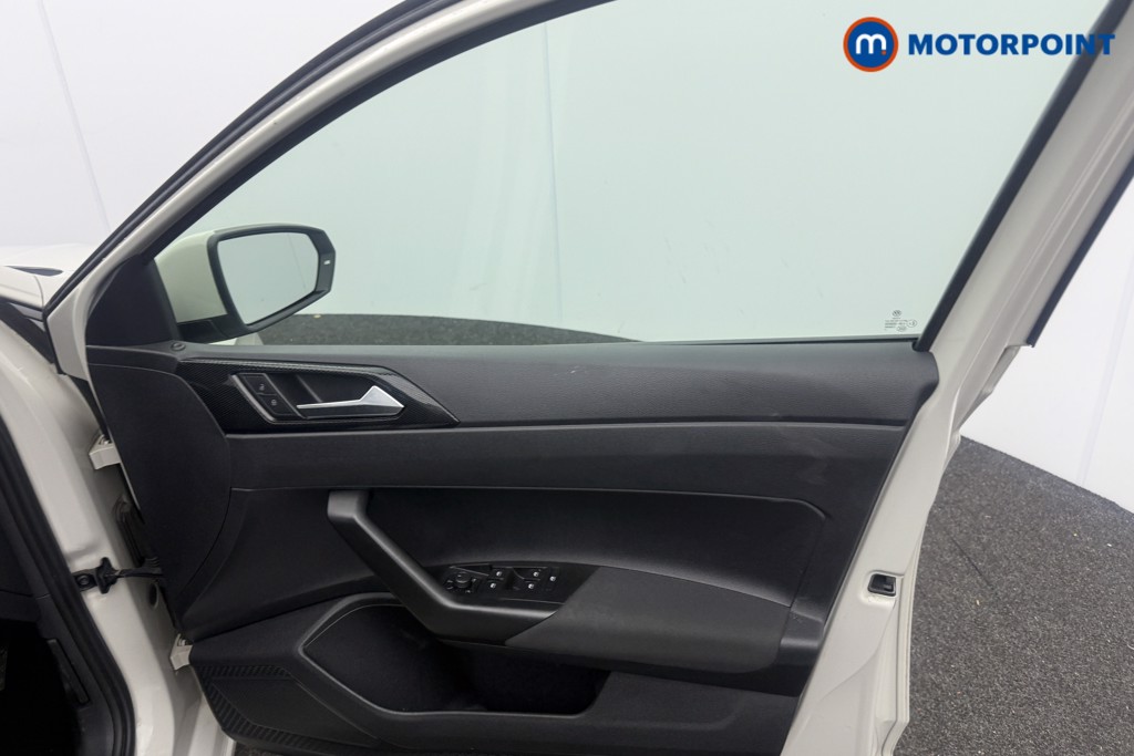 Volkswagen Polo Life Manual Petrol Hatchback - Stock Number (1619318) - 8th supplementary image