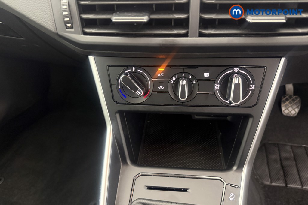 Volkswagen Polo Life Manual Petrol Hatchback - Stock Number (1619318) - 16th supplementary image