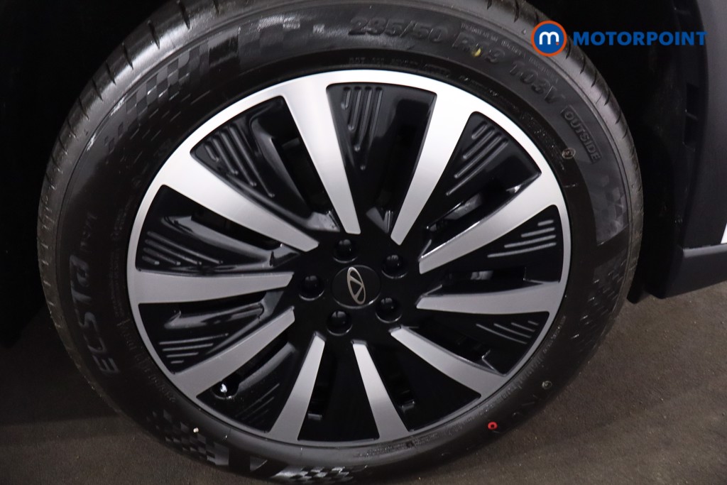 Chery Tiggo 8 Summit Automatic Petrol Plug-In Hybrid SUV - Stock Number (1619402) - 10th supplementary image