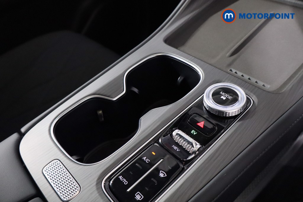 Chery Tiggo 8 Summit Automatic Petrol Plug-In Hybrid SUV - Stock Number (1619403) - 17th supplementary image