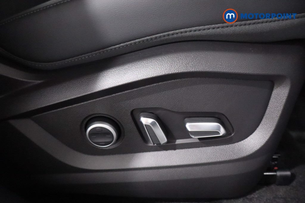 Chery Tiggo 8 Summit Automatic Petrol Plug-In Hybrid SUV - Stock Number (1619403) - 19th supplementary image