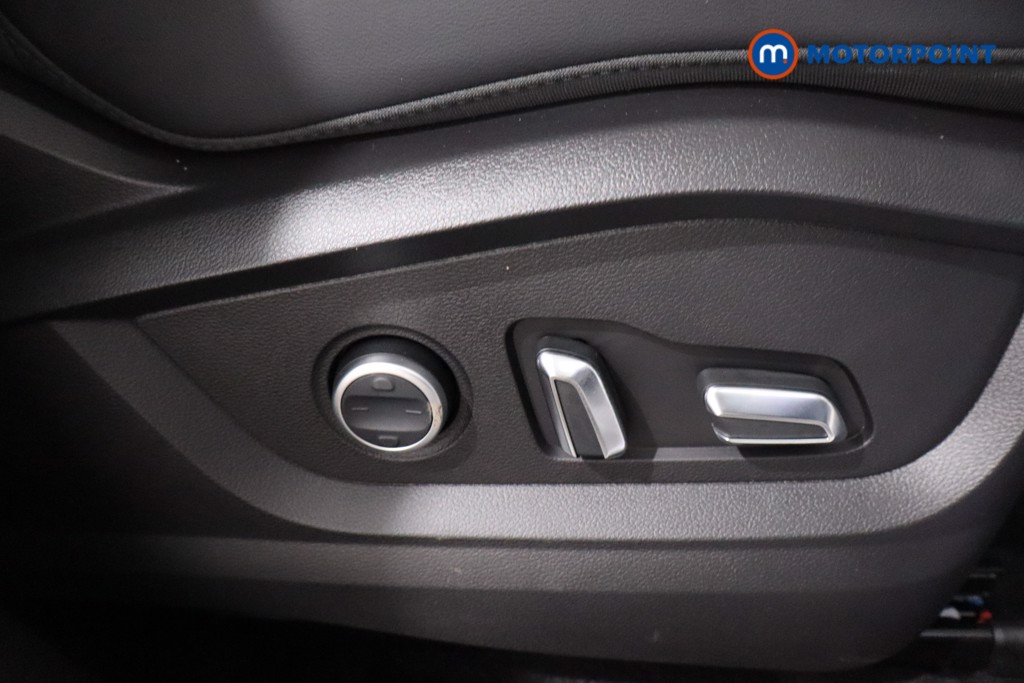 Chery Tiggo 8 Summit Automatic Petrol Plug-In Hybrid SUV - Stock Number (1619405) - 21st supplementary image