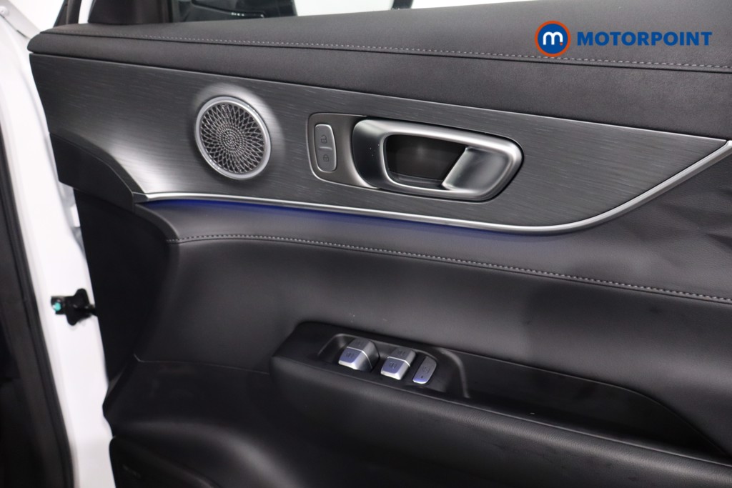 Chery Tiggo 8 Summit Automatic Petrol Plug-In Hybrid SUV - Stock Number (1619409) - 26th supplementary image