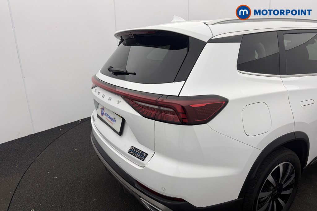 Chery Tiggo 8 Summit Automatic Petrol Plug-In Hybrid SUV - Stock Number (1619411) - 6th supplementary image