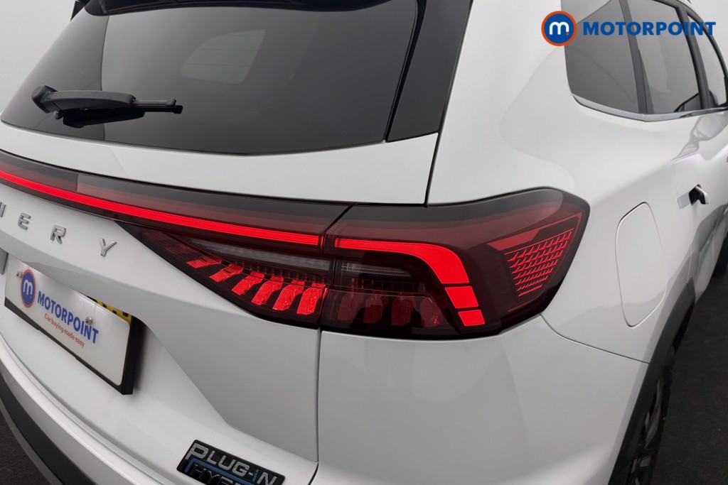 Chery Tiggo 8 Summit Automatic Petrol Plug-In Hybrid SUV - Stock Number (1619417) - 5th supplementary image