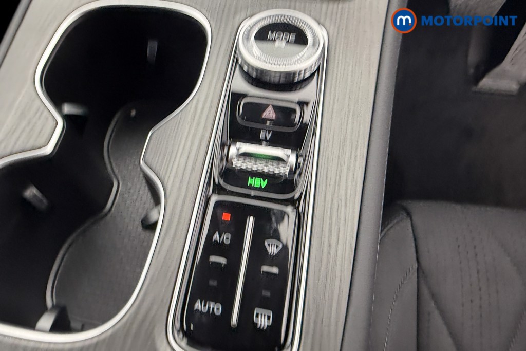 Chery Tiggo 8 Summit Automatic Petrol Plug-In Hybrid SUV - Stock Number (1619417) - 17th supplementary image