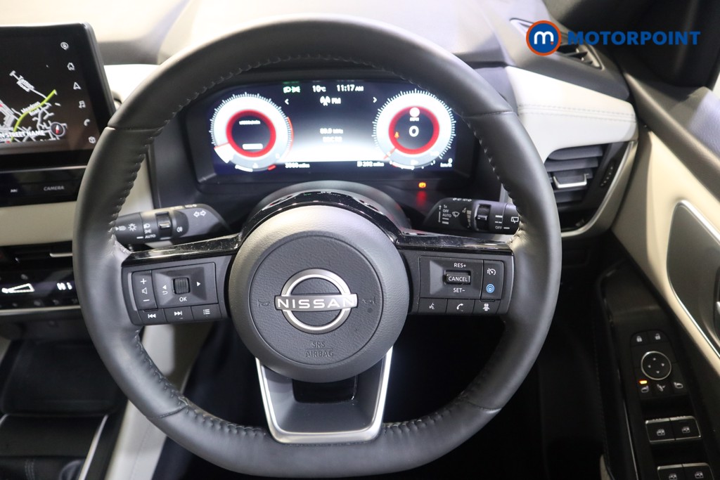 Nissan Qashqai Tekna Manual Petrol SUV - Stock Number (1619456) - 2nd supplementary image