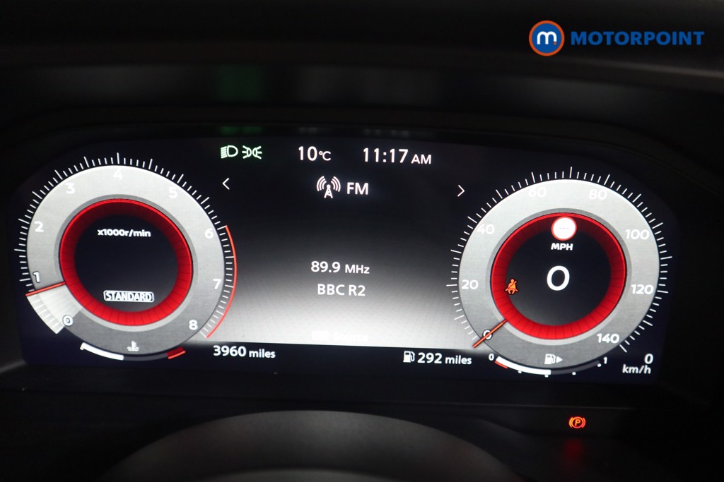 Nissan Qashqai Tekna Manual Petrol SUV - Stock Number (1619456) - 5th supplementary image