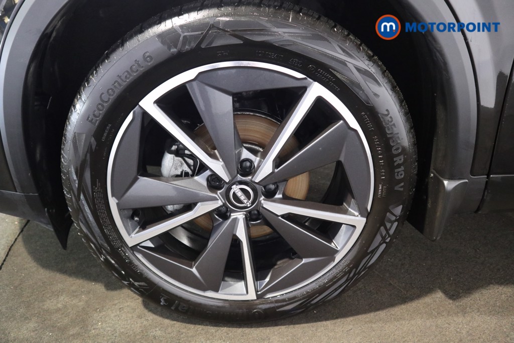 Nissan Qashqai Tekna Manual Petrol SUV - Stock Number (1619456) - 25th supplementary image