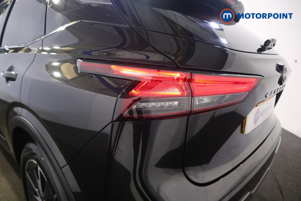 Nissan Qashqai Tekna Manual Petrol SUV - Stock Number (1619456) - 29th supplementary image