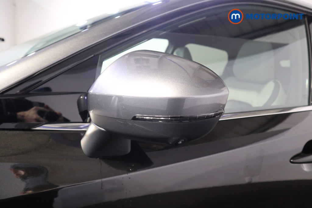 Nissan Qashqai Tekna Manual Petrol SUV - Stock Number (1619456) - 34th supplementary image