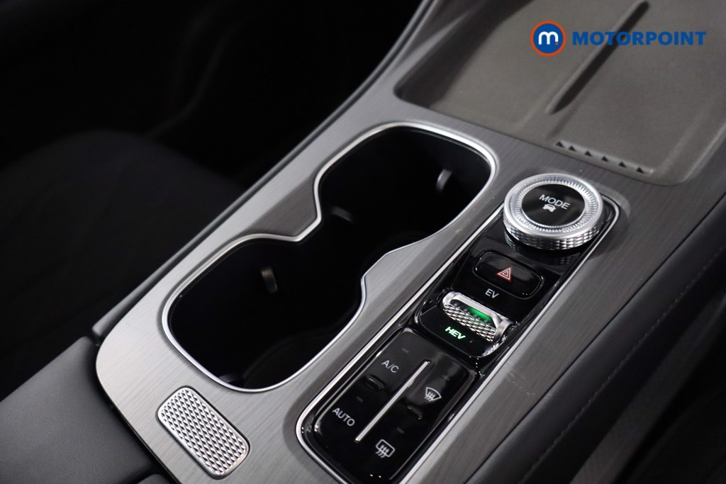 Chery Tiggo 8 Summit Automatic Petrol Plug-In Hybrid SUV - Stock Number (1619458) - 17th supplementary image