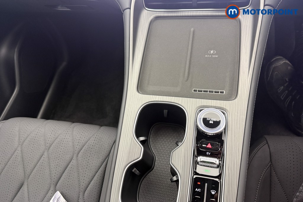 Chery Tiggo 8 Summit Automatic Petrol Plug-In Hybrid SUV - Stock Number (1619465) - 11th supplementary image