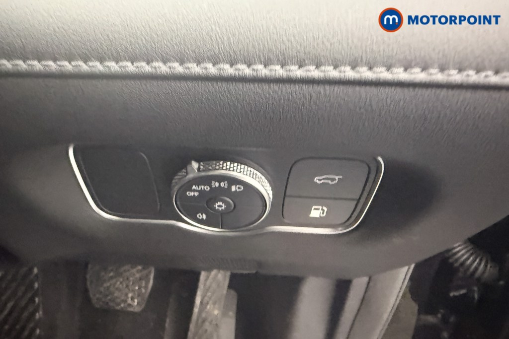 Chery Tiggo 8 Summit Automatic Petrol Plug-In Hybrid SUV - Stock Number (1619469) - 15th supplementary image