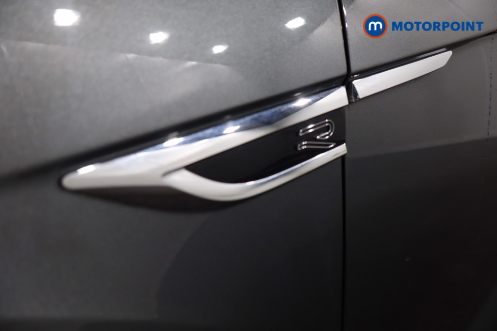 Volkswagen T-Roc R-Line Automatic Petrol SUV - Stock Number (1619515) - 28th supplementary image