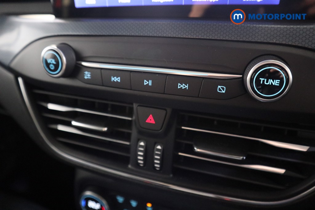 Ford Focus Active X Edition Automatic Petrol Estate - Stock Number (1619520) - 7th supplementary image