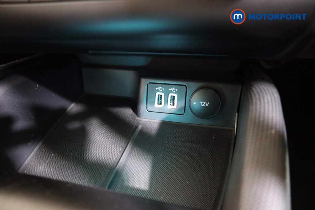 Ford Focus Active X Edition Automatic Petrol Estate - Stock Number (1619520) - 9th supplementary image