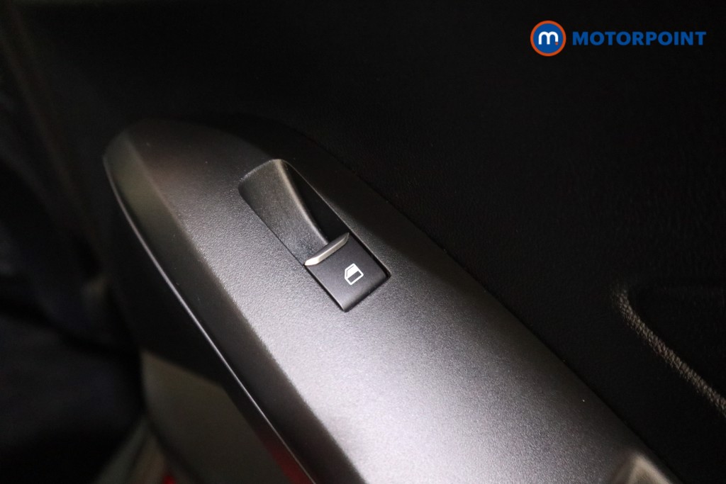 Ford Focus Active X Edition Automatic Petrol Estate - Stock Number (1619520) - 21st supplementary image